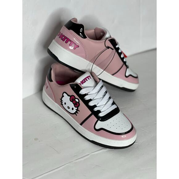 Hello Kitty woman’s size 7 shoes Sneakers Pink white Hello kitty cat Sanrio NWT - Picture 2 of 12